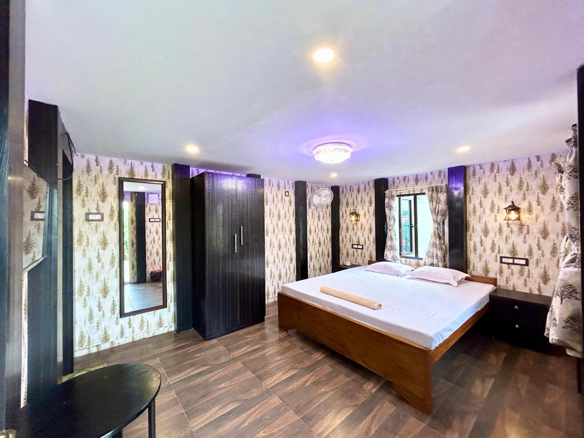Palli Bangla Resort, Near Ruby Hospital, Anandapur Kolkata Exterior photo